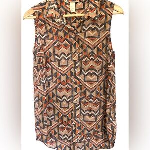 H&M WOMENS SHEER BUTTON BLOUSE/TUNIC SLEEVELESS SIZE 6 CUTE DESIGN